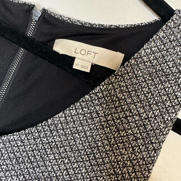 Loft Gray Business Formfitting Ruffle Bottom Dress - - Picture 3 of 10